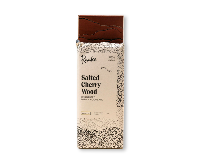 Raaka 70% hořká čokoláda Salted Cherry Wood 50 g