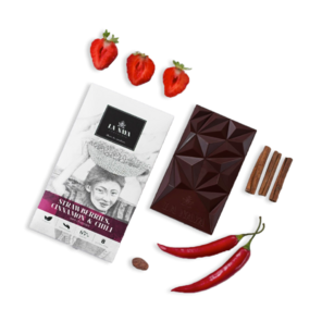 LA NAYA 65% hořká čokoláda STRAWBERRIES, CINNAMON & CHILLI s jahodami, skořicí a chilli BIO 80 g